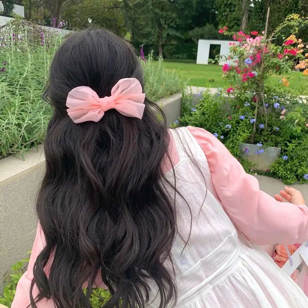 脱掉外卖服后势利女友哭着求原谅